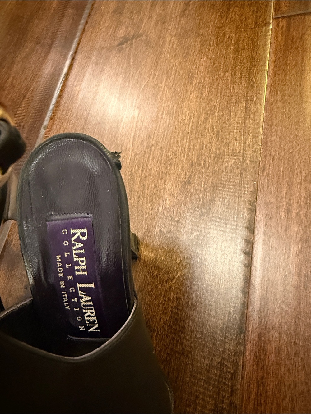 Ralph Lauren collection black leather sling back heels size-6. - Picture 8 of 9